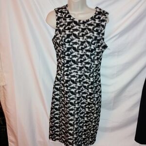 Calvin Klein Black and White Patterned Midi Dress
